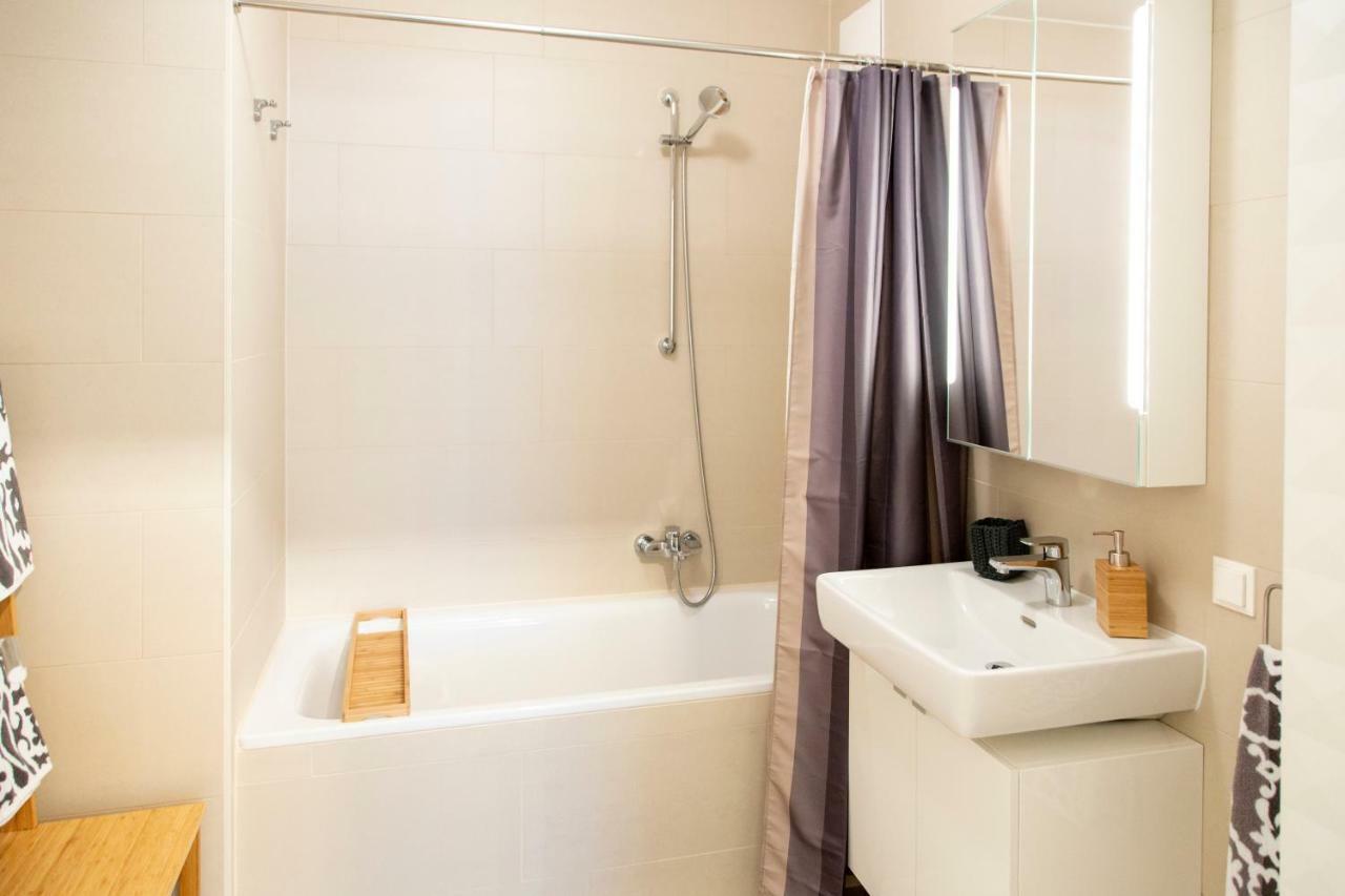 Cozy & Cool Apartment * 5 Min To City Center Wien Exterior foto